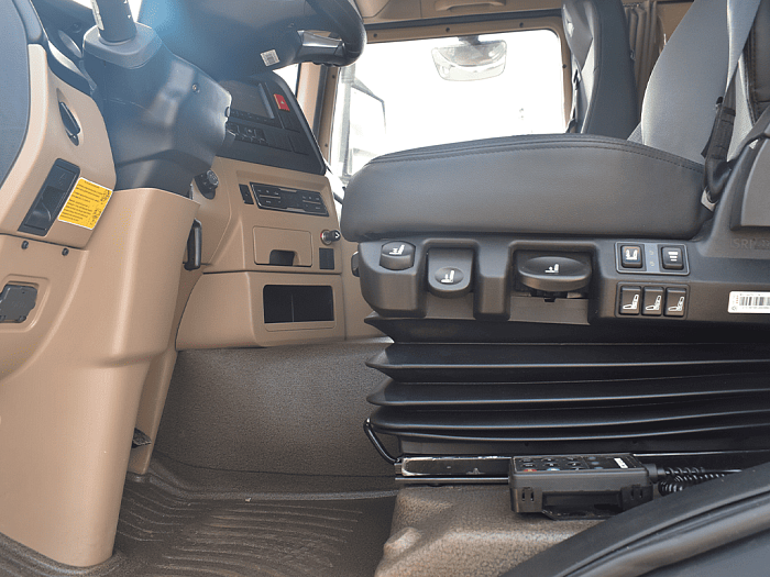 КМУ на шасси Howo T5G